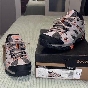 Brand New In Box Hi-Tec Men’s Trail Sneaker - Waterproof size 10